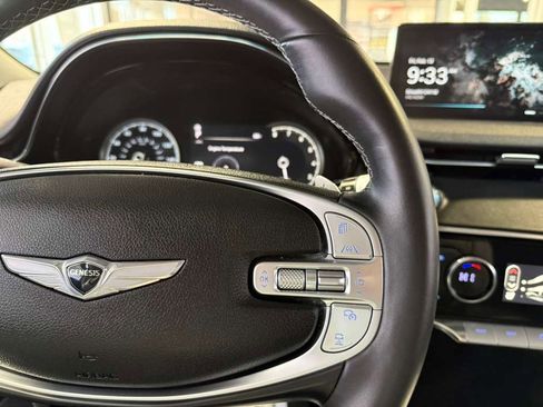 Used 2025 Genesis GV70 2.5T image 12