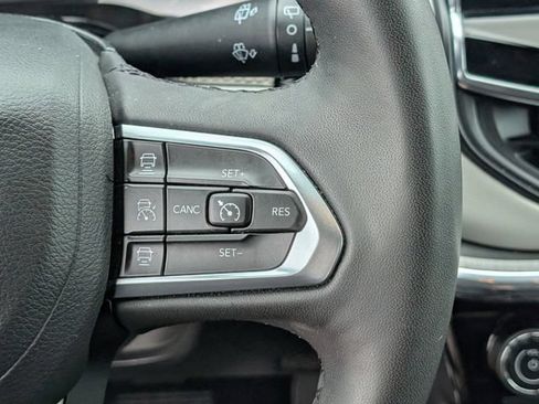 Used 2024 Jeep Compass Limited AWD/4WD image 22