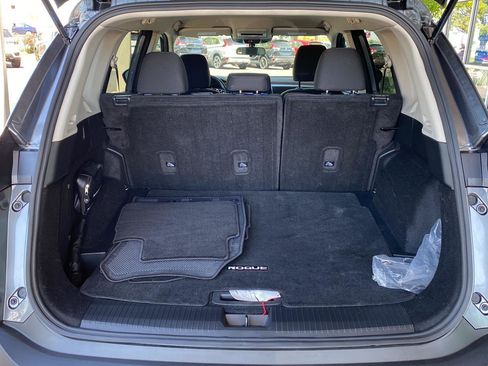Certified 2023 Nissan Rogue S AWD/4WD image 10
