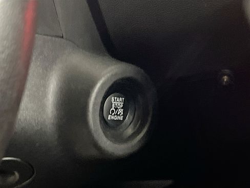Used 2023 RAM ProMaster 2500 FWD image 23
