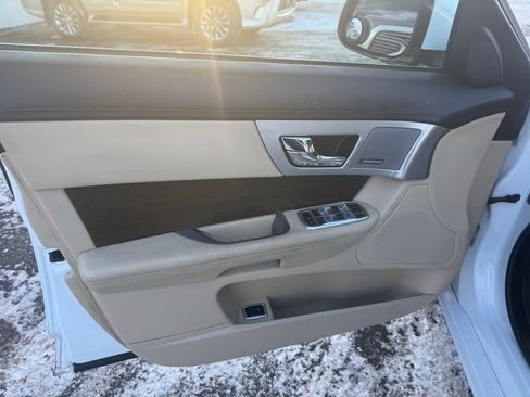 Used 2013 Jaguar XF 3.0 image 26