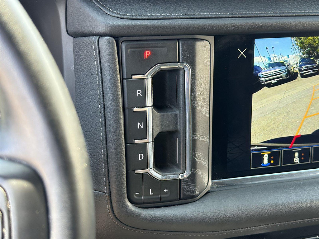 Used 2024 GMC Yukon Denali AWD/4WD image 15