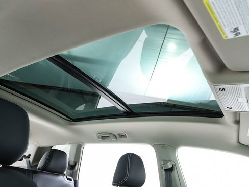 New 2026 Volkswagen Atlas SE image 37