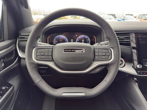 New 2026 Jeep Grand Wagoneer L Limited w/ Premium Group II AWD/4WD image 21