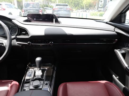 Certified 2024 MAZDA CX-30 AWD 2.5 S w/ Preferred Package image 22