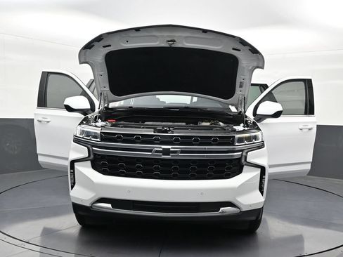 Used 2024 Chevrolet Tahoe LS RWD image 30