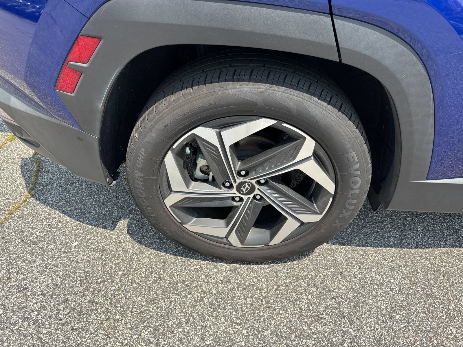 Used 2023 Hyundai Tucson Limited FWD image 17