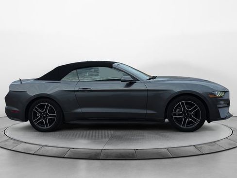 Used 2021 Ford Mustang Premium image 6