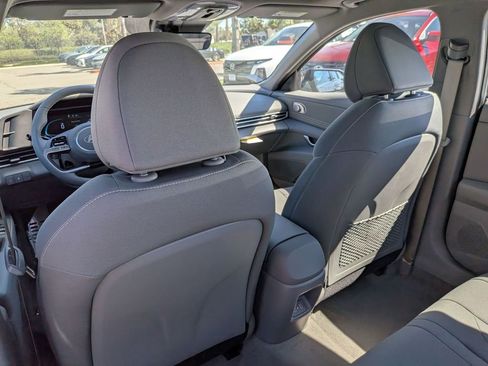 New 2026 Hyundai Elantra SEL Sport image 25