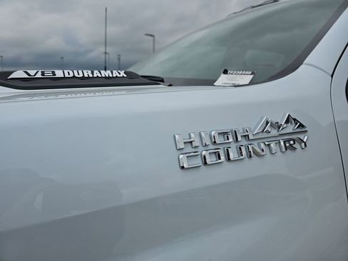New 2026 Chevrolet Silverado 2500 High Country AWD/4WD image 32