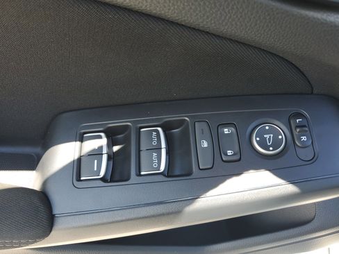 Used 2022 Honda Civic Sport image 24