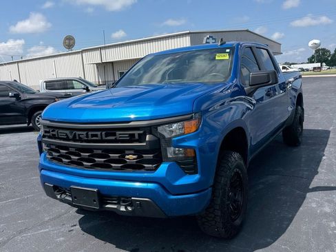 Used 2022 Chevrolet Silverado 1500 Custom AWD/4WD image 22