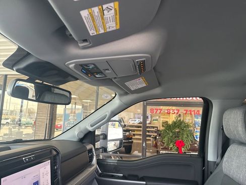 New 2026 Ford F250 XLT w/ XLT Premium Package AWD/4WD image 10