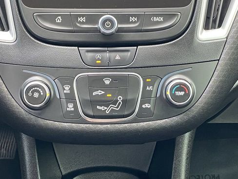 Used 2022 Chevrolet Malibu RS FWD image 31