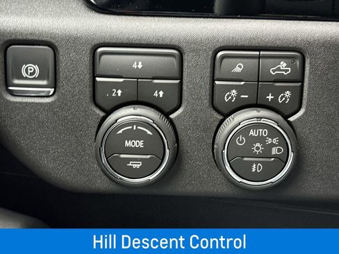 New 2026 Chevrolet Silverado 2500 LT image 36