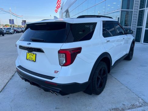 Used 2020 Ford Explorer ST w/ ST Street Pack AWD/4WD image 3