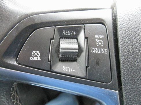 Used 2017 Buick Encore Preferred image 9