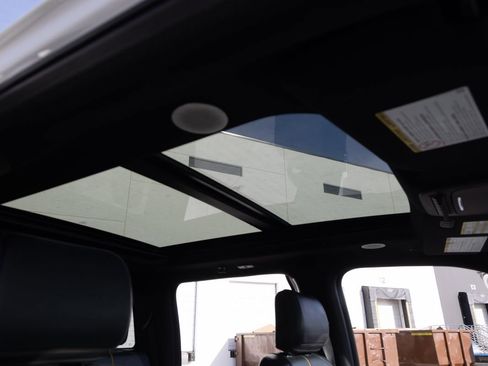 Used 2023 Ford F350 Platinum w/ Tremor Off-Road Package image 28