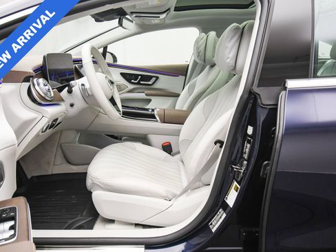 Used 2023 Mercedes-Benz EQS 450+ 450 image 20