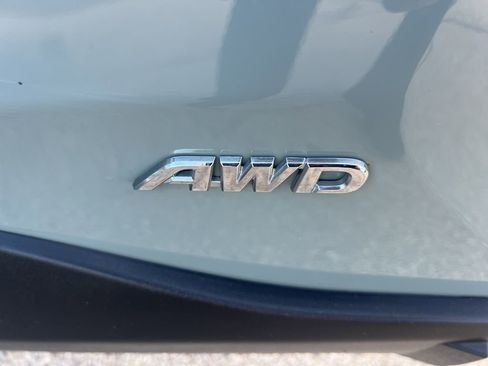 Used 2022 Toyota RAV4 XLE image 33
