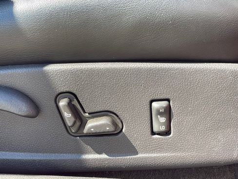 Used 2003 Chevrolet SSR w/ Preferred Equipment Group image 33