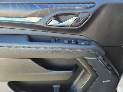 Used 2023 GMC Yukon Denali image 20