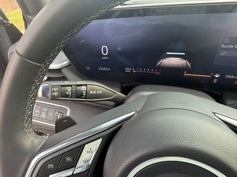 Used 2025 Buick Enclave Sport Touring image 37