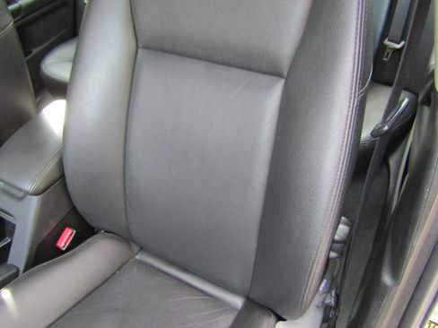Used 2008 Saab 9-3 2.0T w/ Moonroof Package FWD image 40