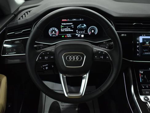 Used 2025 Audi Q8 Premium Plus w/ Premium Plus Package AWD/4WD image 16