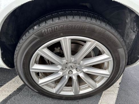 Used 2018 Volvo XC90 T6 Inscription w/ Convenience Package image 28