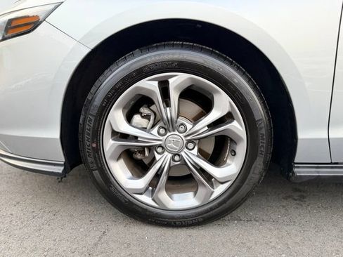 Used 2024 Honda Accord EX image 28