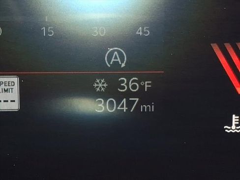 Used 2025 Kia K5 LXS image 30