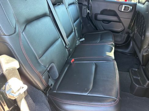 Used 2021 Jeep Wrangler Unlimited Rubicon w/ LED Lighting Group image 15