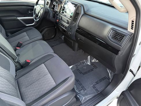 Used 2022 Nissan Titan SV w/ Accessory Utility Package image 27