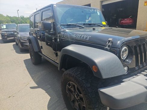 Used 2016 Jeep Wrangler Unlimited Sport AWD/4WD image 8