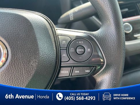 Used 2026 Toyota Corolla LE FWD image 30