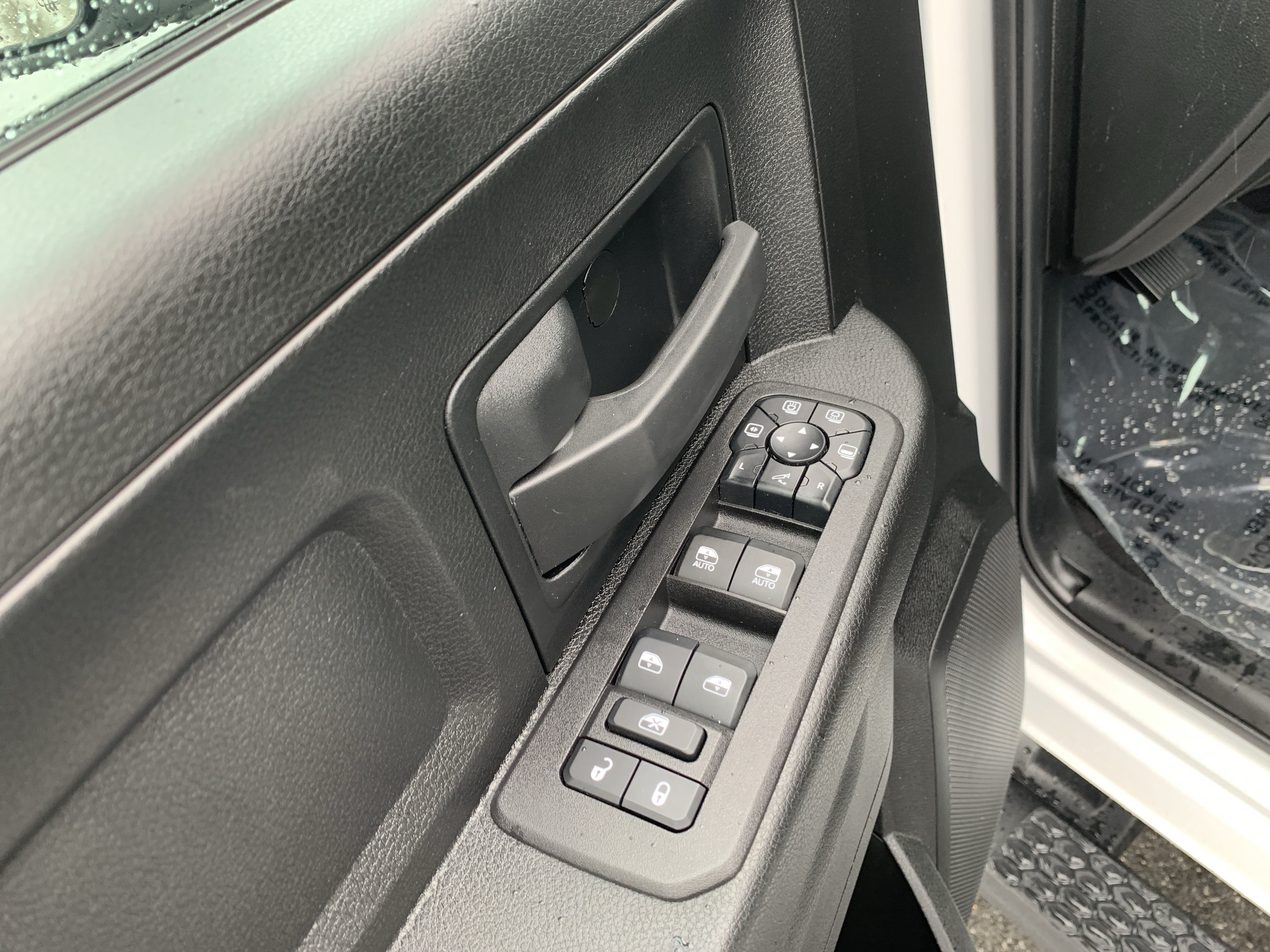 Used 2025 RAM 3500 Tradesman AWD/4WD image 15