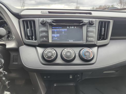 Used 2017 Toyota RAV4 LE w/ All Weather Liner Package image 28