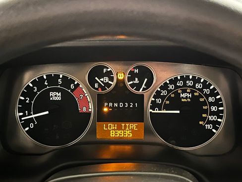 Used 2008 HUMMER H3 image 21