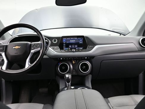 Used 2020 Chevrolet Blazer LT FWD image 29