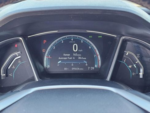 Certified 2021 Honda Civic EX image 24