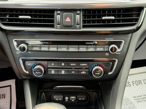 Used 2017 Kia Optima EX w/ Paint Protection Package FWD image 60
