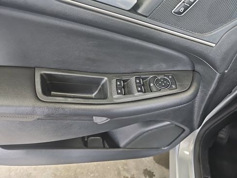 Used 2023 Ford Edge SEL AWD/4WD image 26