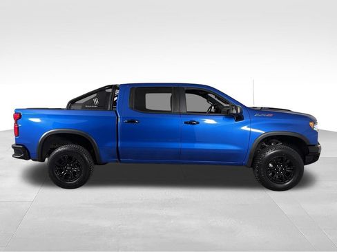 Used 2023 Chevrolet Silverado 1500 ZR2 w/ Technology Package AWD/4WD image 6