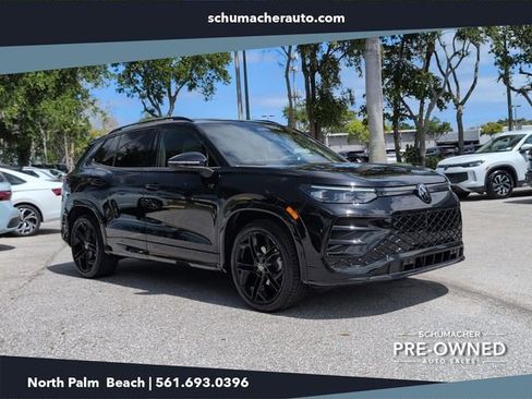 Used 2026 Volkswagen Tiguan SE R-Line image 1