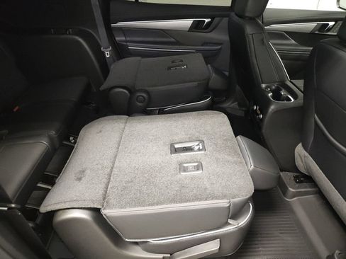 New 2026 Buick Enclave Preferred w/ Power Package FWD image 12