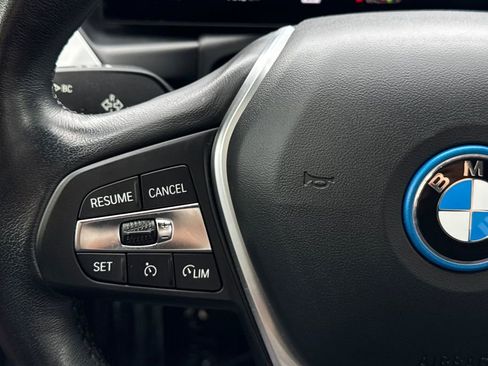 Used 2023 BMW i4 eDrive35 w/ Premium Package RWD image 27