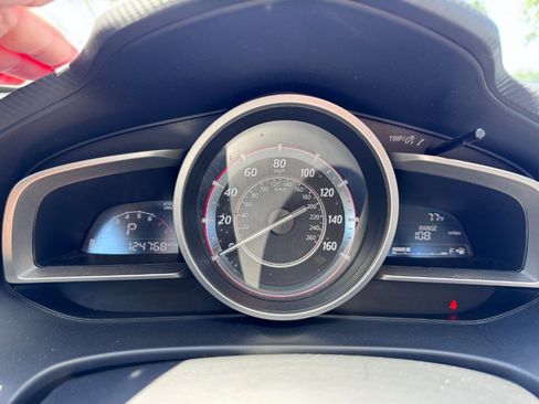 Used 2014 MAZDA MAZDA3 i Grand Touring FWD image 18