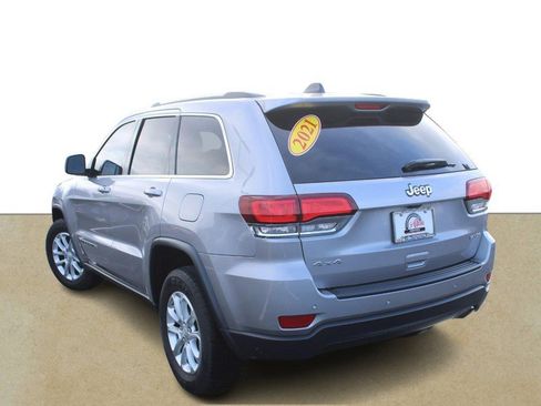 Used 2021 Jeep Grand Cherokee Laredo image 6