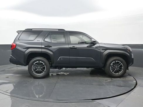 New 2026 Toyota 4Runner SR5 RWD image 2